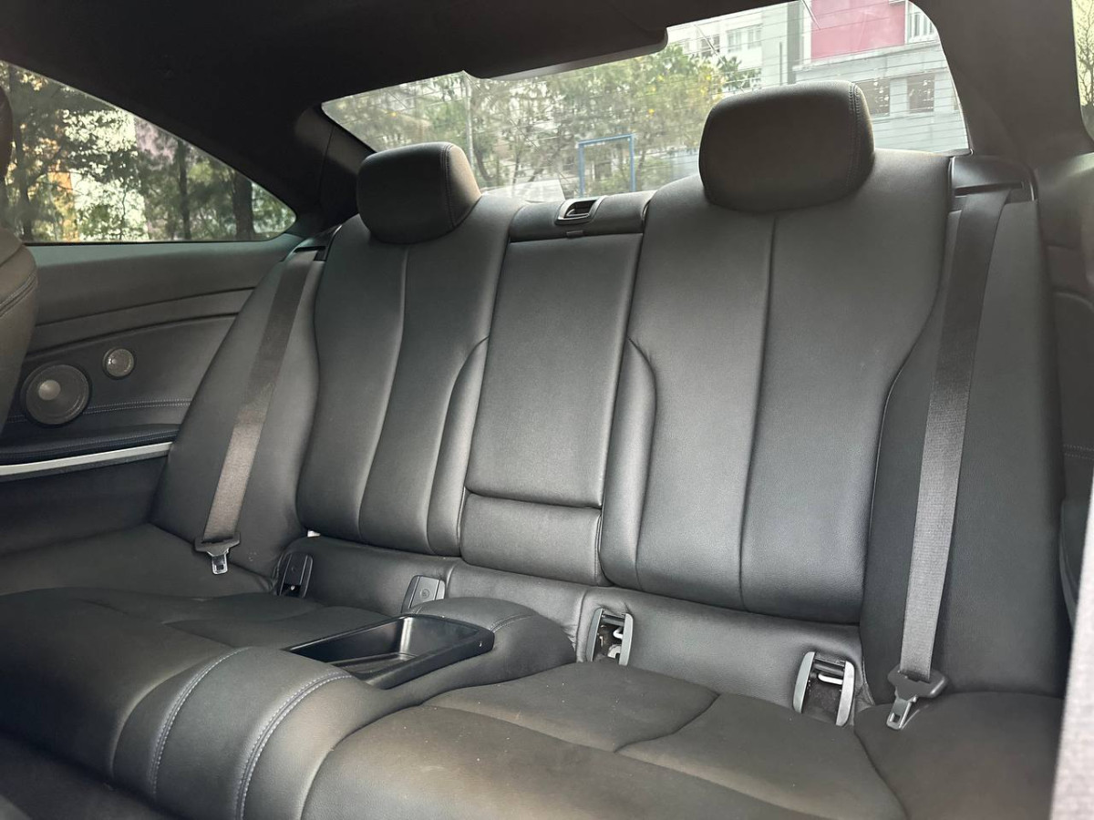car picture