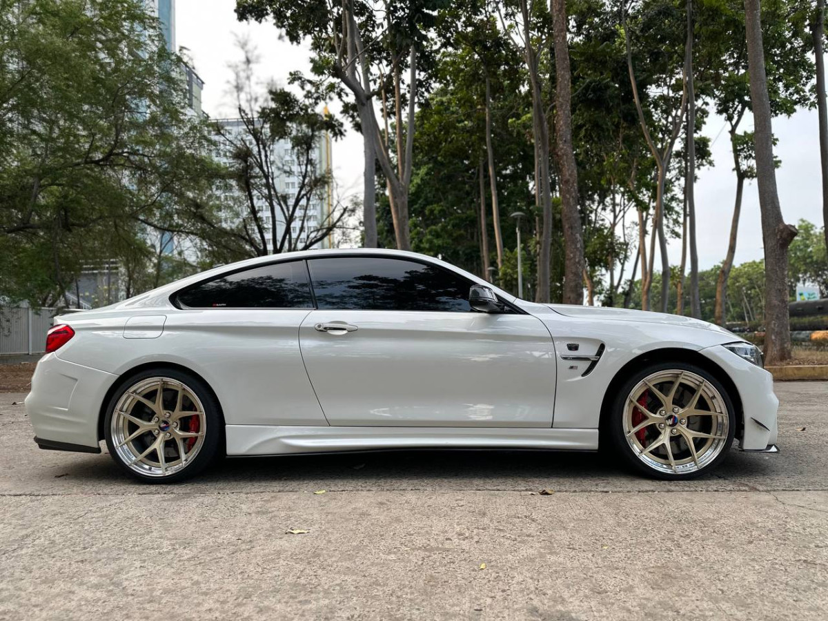 car picture