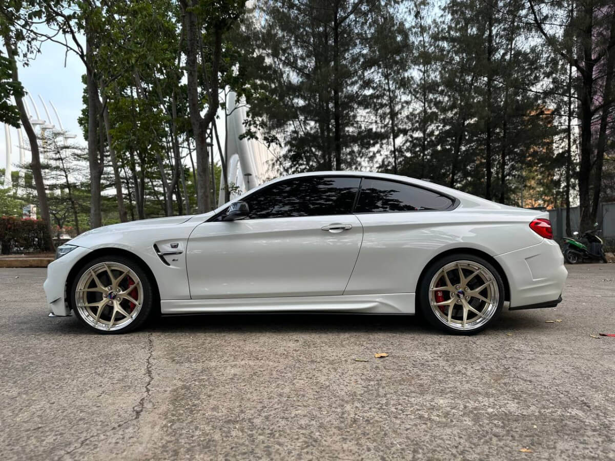 car picture