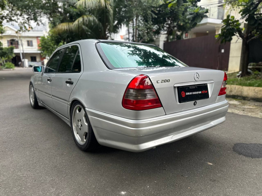 car picture