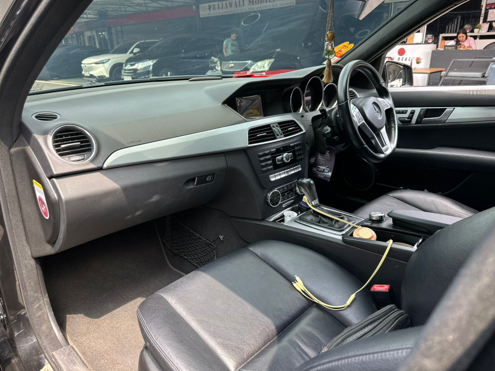 car picture